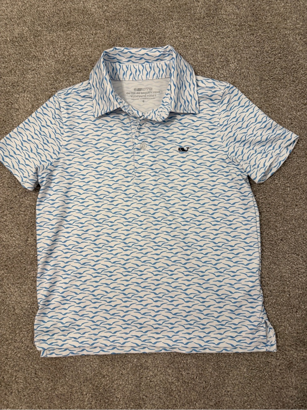 Vineyard Vines Boys White Polo with Light Blue Wave Print Size 6